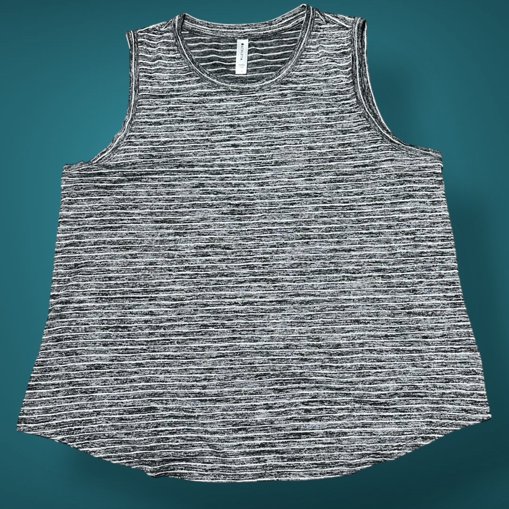 Athleta White Black Stripped Relaxed Muscle Tee 1x Athletic Yoga